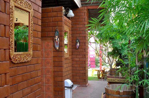 Irawadee Resort Mae Sot Exterior foto