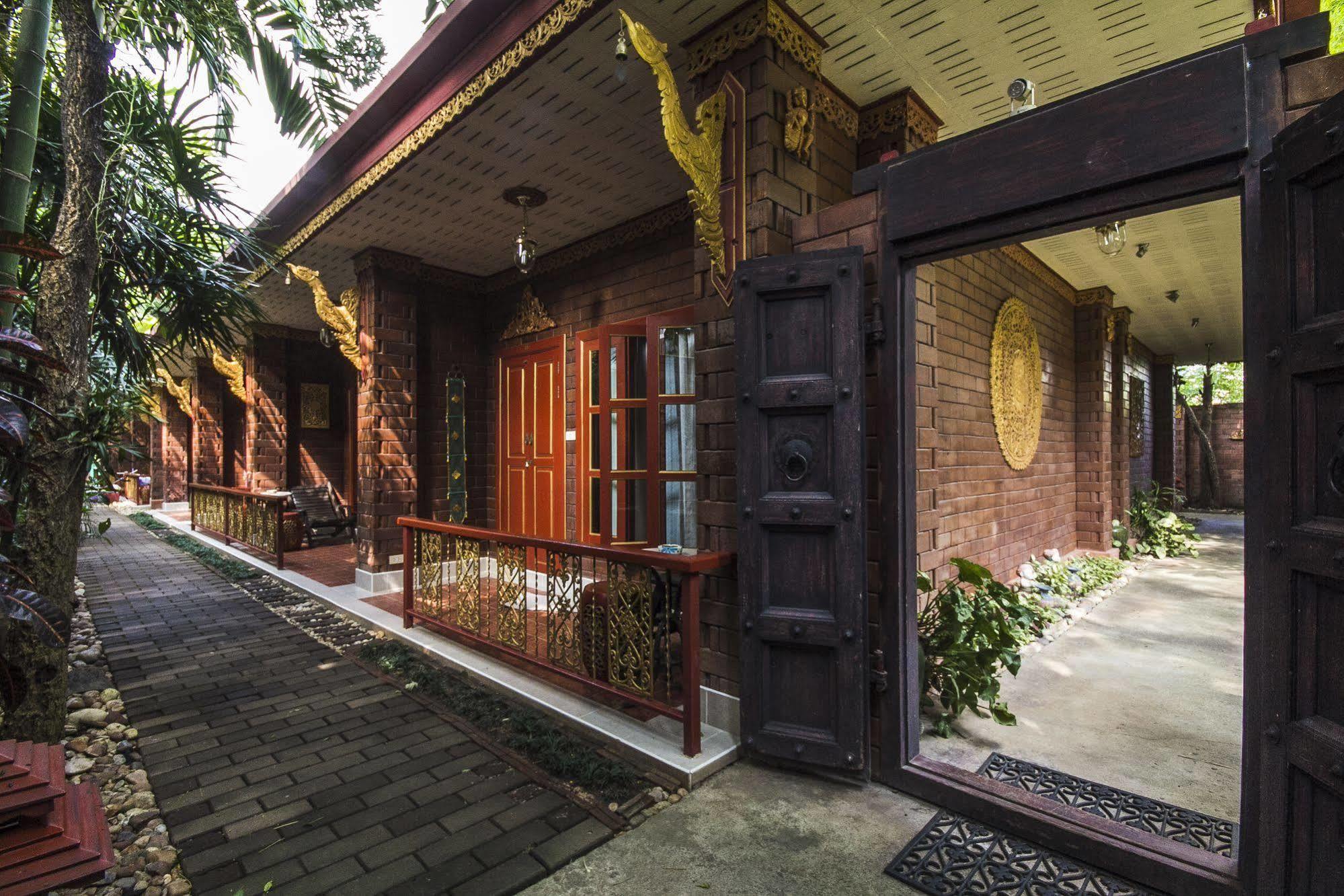 Irawadee Resort Mae Sot Exterior foto