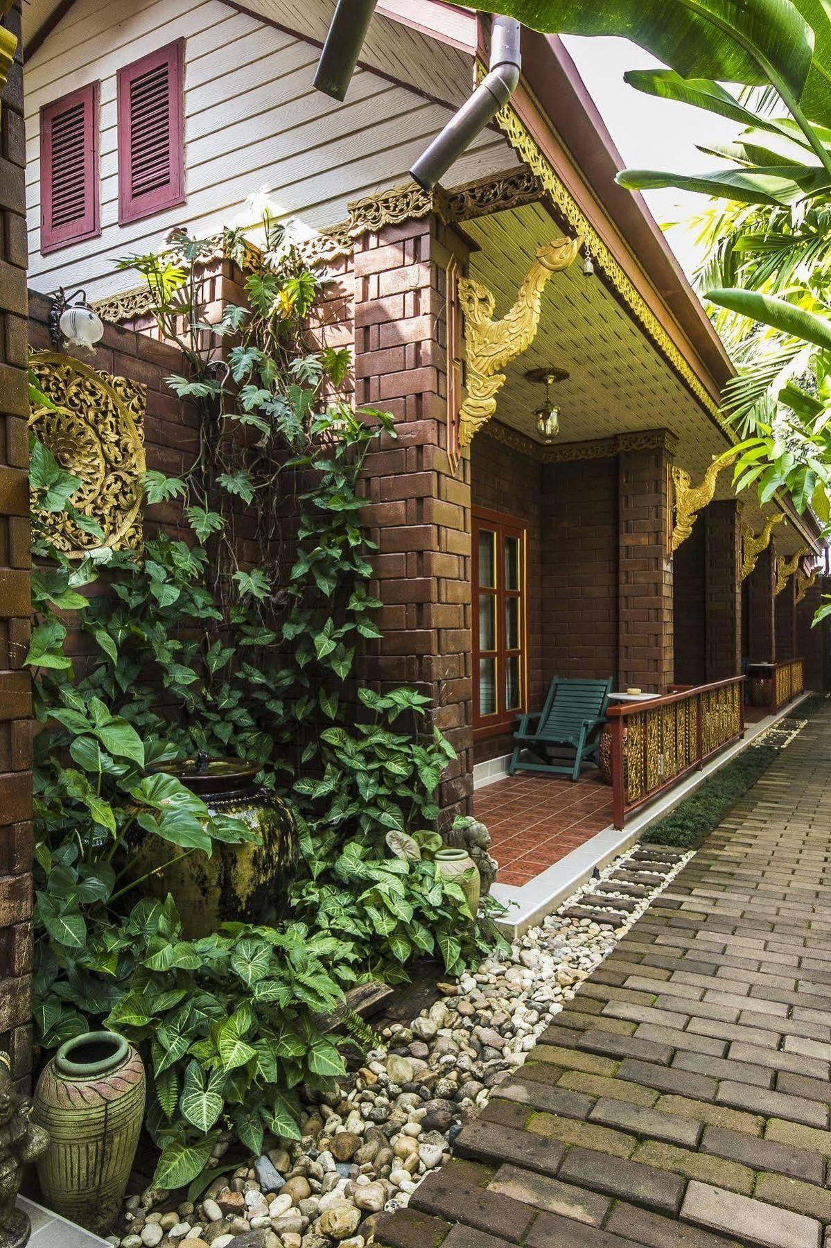 Irawadee Resort Mae Sot Exterior foto